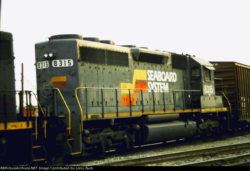 CSX 8315
